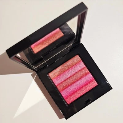 Bobbi Marrón Brillo Ladrillo Peonía Nuevo LE Foto 1 de 4