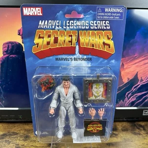 Marvel Legends Secret Wars Retro Card The Beyonder 6" Scale Action Figure - Picture 1 of 2