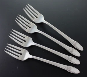 International, 1847 Rogers Silverplate - FIRST LOVE, 1937 - Salad Forks (4) - Picture 1 of 2