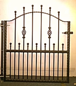 GATE, ARCHED GATE, GARDEN GATE, METAL GATE, WROUGHT IRON METAL GATE, - Picture 1 of 11