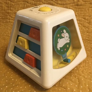 Fisher Price 1978 Activity Cube Vintage Turn & Learn Sounds Dial Mirror Sliders - Picture 1 of 8