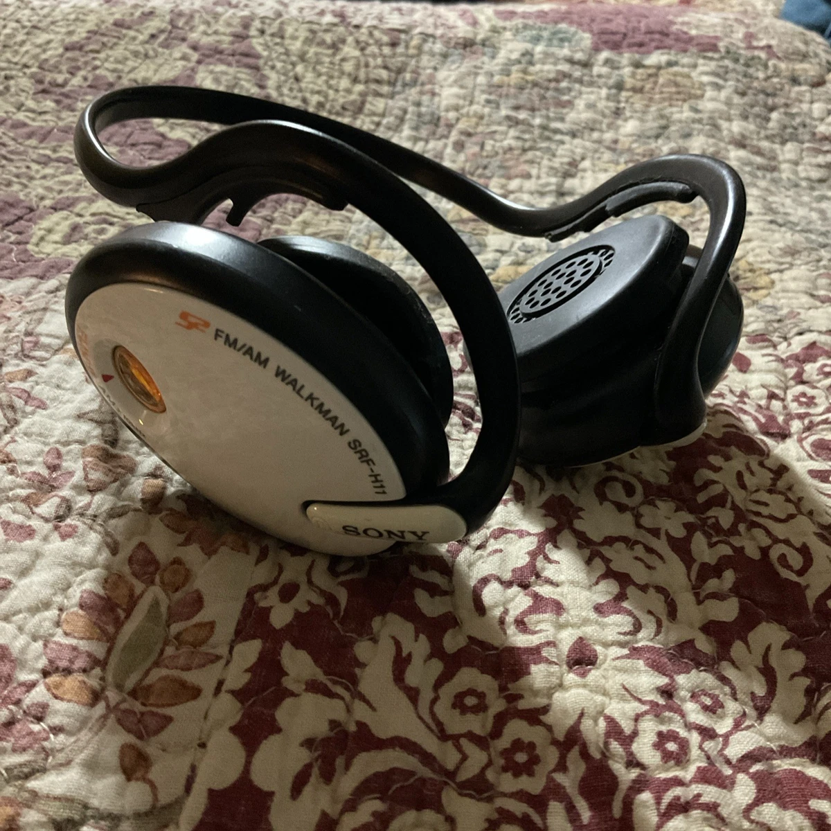 SONY SPORTS RADIO オーディオ機器 SONY SPORTS SRF-4 ヘッドホン付