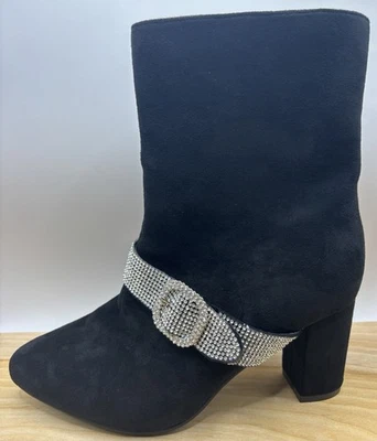 Женские сапоги Olivia Miller размер 9 на каблуке 3 дюйма с пряжкой из черной замши со стразами - Изображение 1 из 4