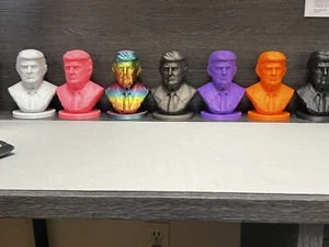 Estatua de escritorio discreta de 6 pulgadas con impresión 3D de mármol busto del presidente Donald Trump. - Imagen 1 de 10
