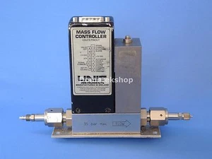 Unit Instruments UFC-1200 Mass Flow Controller UDU15 PINOUT - Picture 1 of 4