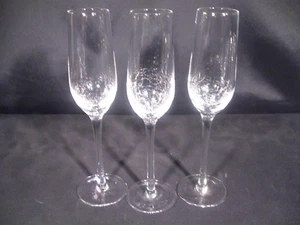 Pier 1 Crackle Clear Champagne Flutes Set of 3 - Picture 1 of 15