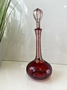 ANTIQUE BOHEMIAN RUBY RED CLEAR GOLD FLORAL GLASS SCENT BOTTLE PERFUME DECANTER - Picture 1 of 12
