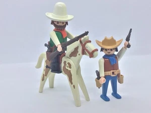 Playmobil Cowboy Western Set 3748 Complete Horse 2 Figures - Picture 1 of 3