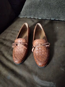 Naturalizer Halbschuhe Damen braun Leder Schuhe flache Slipper Größe 6M - Bild 1 von 14