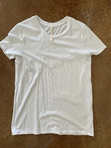 New Artizia The Group Babaton Womens White Tee, Medium - Picture 1 of 6
