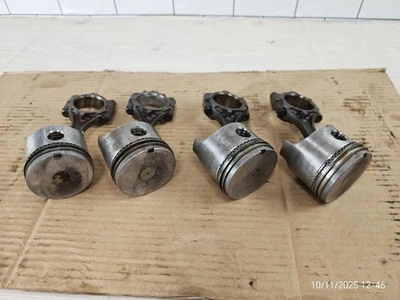 Toyota Corolla 4k Piston & Connecting Rod With Set Used (1set = 4 Unit) - Image 1 of 4