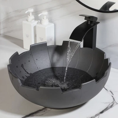 Fregadero de lavabo de cerámica redondo de 15" de diseño único + grifo negro Foto 1 de 4