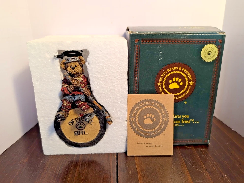 Vtg 1998 The Boyds Bear Collection Christmas Hockey Ornament Mario Hat Trick