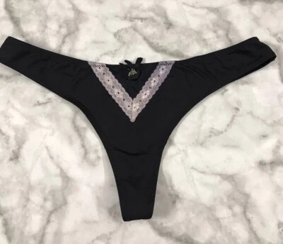 Винтажные стринги Jessica Simpson черная отделка кружевные размер средний редкие - Изображение 1 из 4