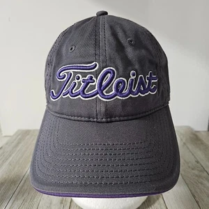 Titleist Purple on Black Strap Back Baseball Cap Hat with Embroidered Front Logo - Bild 1 von 20