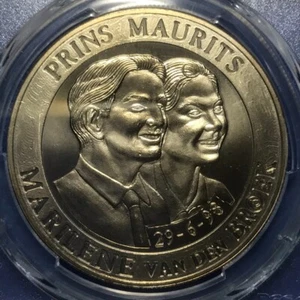 PCGS-MS 67 1998 OCCUSSU-AMBENO $ 5 - MAURITS UND MARILENE HOCHZEIT - Bild 1 von 4