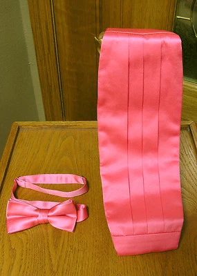 Pajarita Satinada (Calidad Alquiler) Lavable Muchos Colores Rojo, Negro Foto 1 de 3