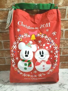 NEW Tokyo Disney Resort Christmas Blanket Snowman Mickey Minnie BIG Size 2011 - Picture 1 of 9
