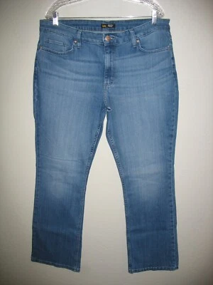Lee Regular Fit Bootcut Blue Jeans 18 M Midrise Medium Blue Denim Womens Stretch - Image 1 of 4