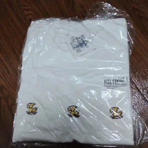 Camiseta Final Fantasy V FF5 x Uniqlo UT Talla JP M (US S) Blanca - Imagen 1 de 1