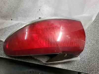 Passenger Tail Light Quarter Panel Mounted Fits 95-98 MYSTIQUE 852 - Изображение 1 из 3
