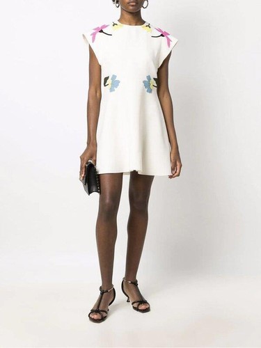 Mini abito nuovo con etichette Valentino crema con applicazione floreale manica berretto 38 US $4.900