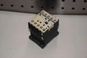 SQUARE D / TELEMECANIQUE LP1K1210BD3 LP1K12 10BD3 20A 690V 8kV CONTACTOR - Picture 1 of 4