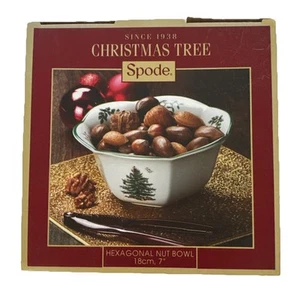 Spode Hexagonal Nut Bowl 7” Diameter Christmas Holidays Brand New XT5763-XP - Picture 1 of 9