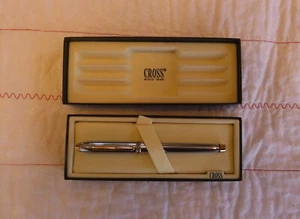 Cross Townsend Medalist Füllfederhalter, Chrom mit 23K Vergoldung, mittlere Feder, neu - Bild 1 von 7