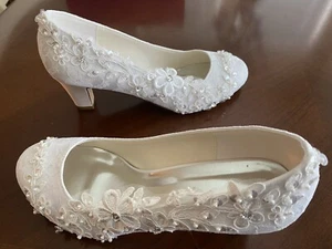 Emily Bridal Shoes 8 1/2 - 2 1/2 Inch Heal - Picture 1 of 10