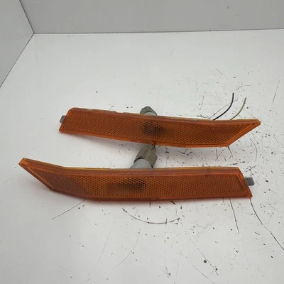 06-09 Ford Fusion Front Right & Left Side Marker Light Lamp 6E5313B220(1) AD OEM - Image 1 of 4