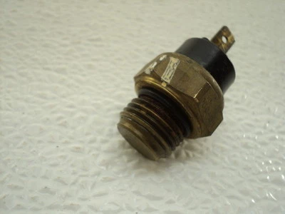 Interruptor de temperatura do radiador Honda ST1100 ST 1100 #6116 - Imagem 1 de 3