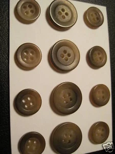 12p DESIGNER SUIT coat BUTTON SET 24/32 4H horn effect WR2 Surplus Sew Trims - Picture 1 of 1