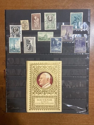 Pequeña colección de estampillas de la Ciudad del Vaticano Foto 1 de 3