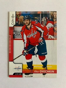 2017-18 O-Pee-Chee Red #101 Alexander Ovechkin - Washington Capitals - Picture 1 of 2