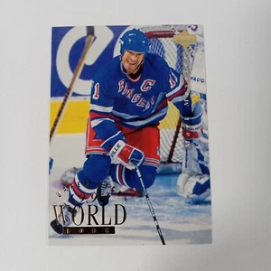 1994 Upper Deck World Tour #563 Mark Messier New York Rangers - Picture 1 of 2