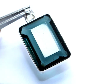 Colgante de plata maciza 925 con topacio verde castleton natural 69 quilates piedra preciosa certificada - Imagen 1 de 7