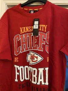 NFL Kansas City Chiefs Large Double sided tee shirt - Picture 1 of 3