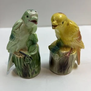 VINTAGE Bird on a Stump SALT & PEPPER Squeaker Green Yellow SHAKERS - Picture 1 of 12