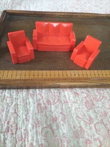 VINTAGE Hard Red Plastic Three Piece Suite Sofa & Armchairs SET 1/16th VGC - Picture 1 of 6