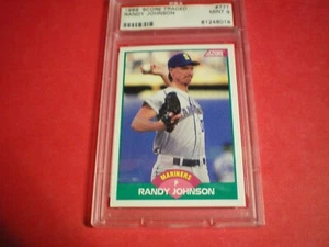 RANDY JOHNSON 1989 SCORE TRADED ROOKIE #77T GRADED CARD - Bild 1 von 2