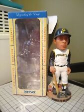Roberto Clemente Pittsburgh Pirates FOCO Cooperstown Hall Of Fame Bobblehead