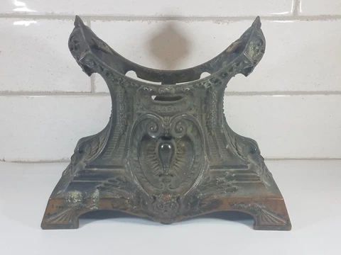 Vintage Ornate Bronze/Brass Ship s Clock base 5 1/2 Cover