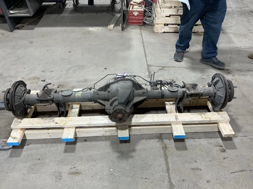 Rear Axle 130" Wb RWD Fits 20-23 TRANSIT 150 862202 - Image 1 of 4