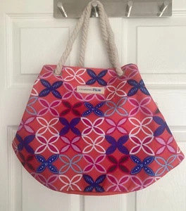 NWOT Clarins Flow Geometric Printed Beach Bag - Picture 1 of 5