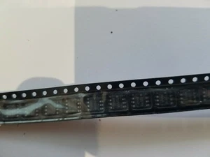 PREESCALADOR DE DOBLE MÓDULO MOTOROLA MC12018D MECL COMPONENTE ÷128/129 GENUINO - Imagen 1 de 2