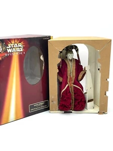 1999 STAR WARS EPISODE I - Queen Amidala ULTIMATE PORTRAIT RED SENATE GOWN #BN - Imagen 1 de 8