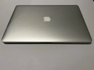 MacBook Pro 15" (2015) - Intel Core i7, AMD Radeon R9 M370X, 16GB RAM, 512GB SSD - Picture 1 of 4