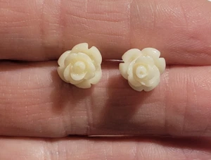 Dainty White Rose Flower Stud Style Pierced Earring - Picture 1 of 3