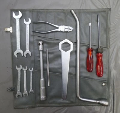 Original 1964-65 Porsche 356C 356SC Tool Kit Toolkit - Excellent - Image 1 of 4